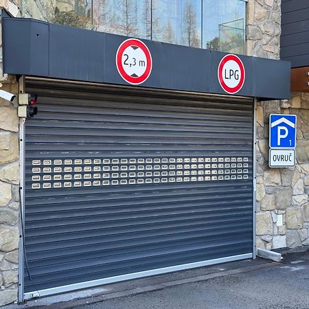 Apartmán 405 Hotel OVRUČ Štrbské Pleso Exteriér fotografie